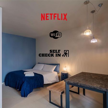 Blu Mazzini 1 - Appartamento Luxury Con Terrazza Privata Lecce Exteriér fotografie